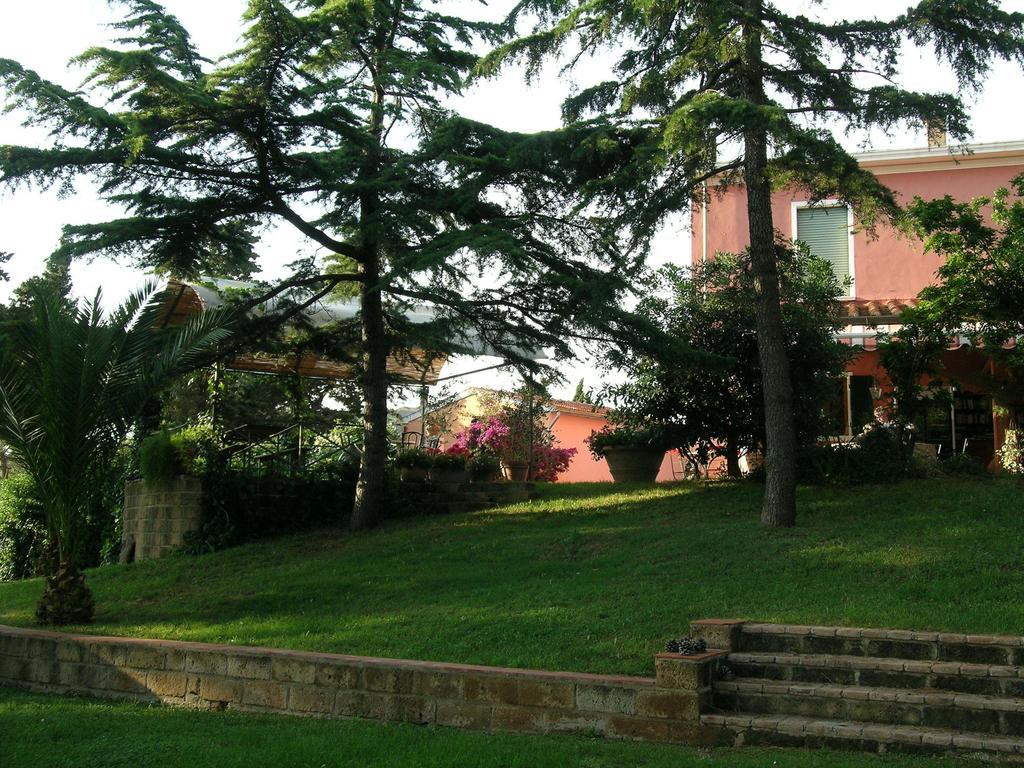B&B Villa Il Poggetto 宛图里那 外观 照片
